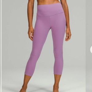 NWT Lululemon Leggings 4